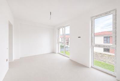 Duplex cu 5 camere cu Canalizare în Chinteni - 8