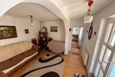 Casă cu 2 camere cu Teren 720 Mp în Dărmăneasca - 5