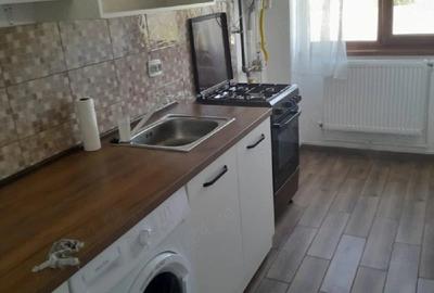 Garsonieră decomandată în Central - 4