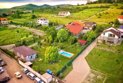 Casă cu 14 camere cu Canalizare în Gușterița - 4