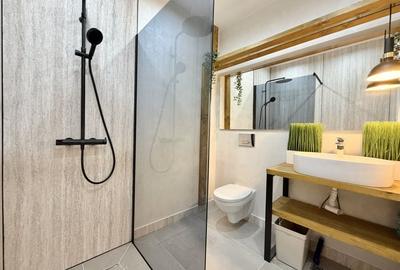 Apartament cu 3 camere semidecomandat, mobilat în Florești - 12