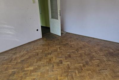 Apartament cu 2 camere decomandat în Central - 8