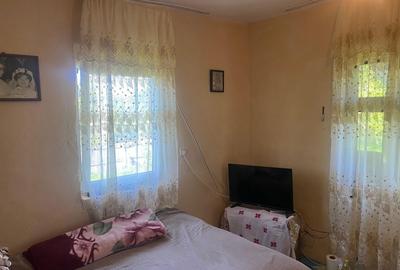 Casă cu 2 camere în Jiana