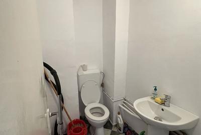 Apartament cu 4 camere în Central - 7