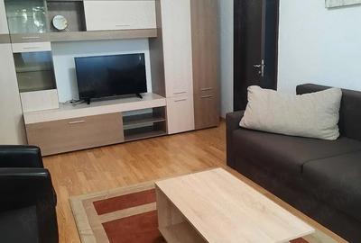 Apartament cu 2 camere semidecomandat în Iancului