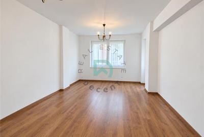 Apartament cu 3 camere decomandat în Avantgarden