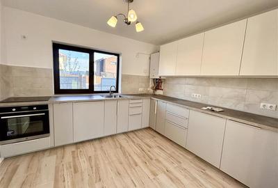 Duplex cu 4 camere cu Teren 190 Mp în Sânpetru - 2