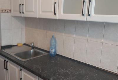 Apartament cu 3 camere decomandat în Titan - 18