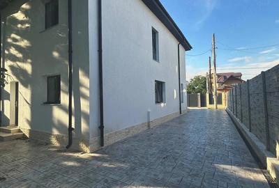 Casă cu Teren 1000 Mp în Nanov