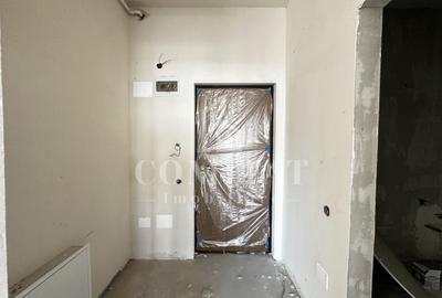 Apartament cu 3 camere semidecomandat în Florești - 9