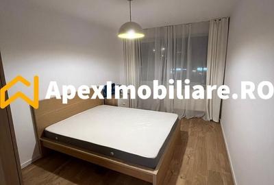 Apartament cu 3 camere semidecomandat în Ștefan cel Mare