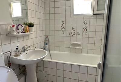 Apartament cu 3 camere decomandat în Berceni - 5