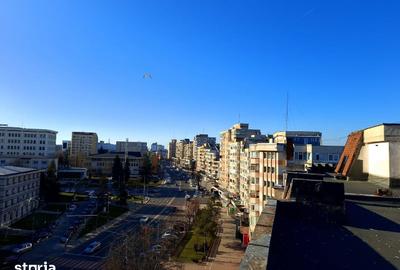 Apartament cu 4 camere decomandat în Central - 1