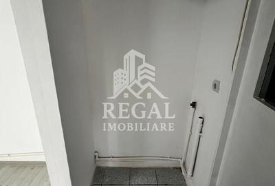 Apartament cu 2 camere semidecomandat în Batiz