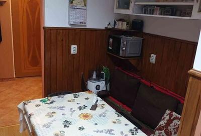 Apartament cu 2 camere semidecomandat în Mioriței