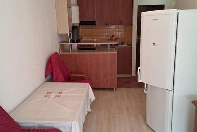 Apartament cu 2 camere semidecomandat în UTA