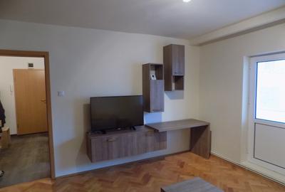 Garsonieră decomandată în Complex Studențesc - 2