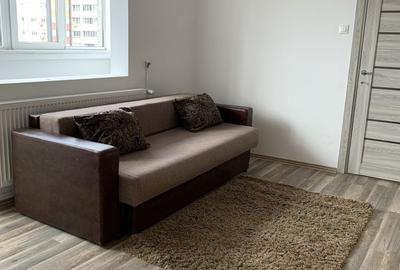 Apartament cu 2 camere semidecomandat în Complex Studențesc - 2