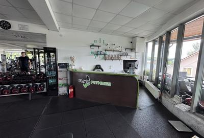 Spațiu comercial, de 340 mp, în Sud - 5