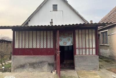 Casă cu 4 camere cu Teren 100 Mp în Central - 7