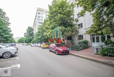 Garsonieră decomandată, mobilată în Dristor - 20