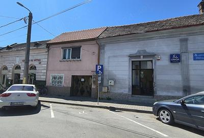 Spațiu comercial, de 89 mp, în Central - 2