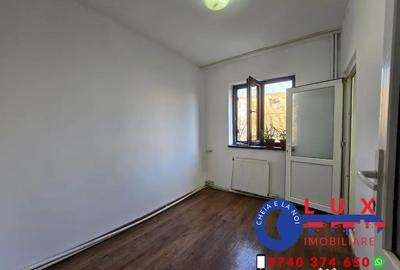 Apartament cu 3 camere semidecomandat în Neptun - 3