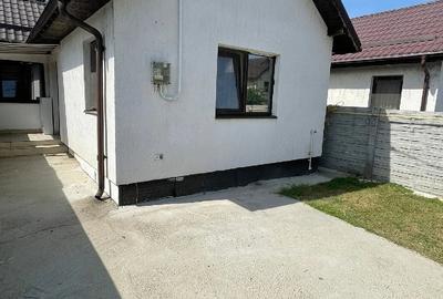 Casă cu Teren 350 Mp în Central