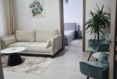 Apartament cu 2 camere, mobilat în Central