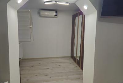 Casă individuală cu 6 camere cu Canalizare în Giulești - 13