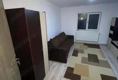 Garsonieră decomandată în Complex Studențesc - 2