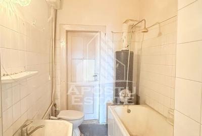 Apartament cu 3 camere semidecomandat în P-ța Maria - 7