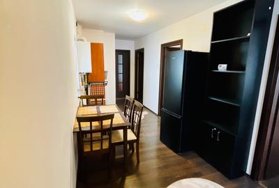 Apartament cu 3 camere decomandat în Apărătorii Patriei