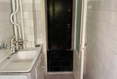 Apartament cu 2 camere semidecomandat în Viziru 3