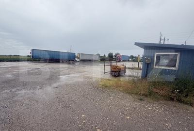 Spațiu comercial, de 1,120 mp, în Central - 1
