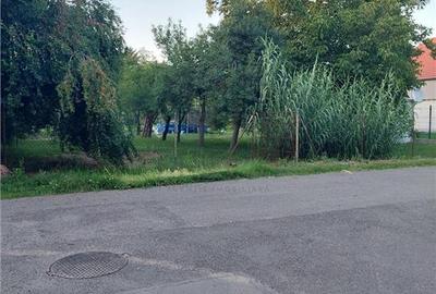 Teren intravilan de 539 mp, în Plopi