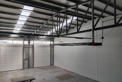 Spațiu industrial, de 340 mp, în Florești