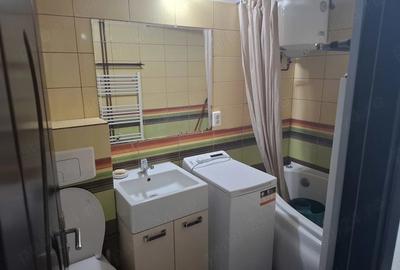 Apartament cu 2 camere decomandat în Ultracentral