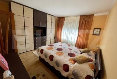 Casă cu 5 camere cu Teren 9300 Mp în Vadu Moldovei - 2