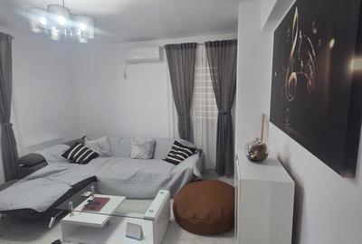 Apartament cu 2 camere decomandat în Chiajna