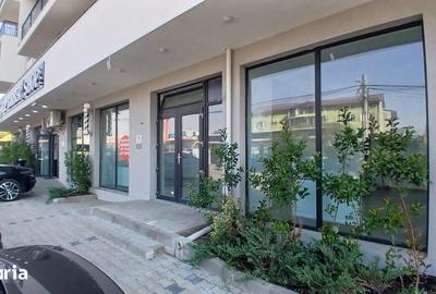 Spațiu comercial, de 52 mp, în Central