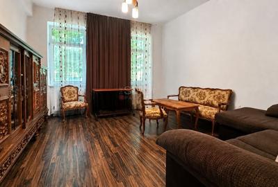 Apartament cu 2 camere decomandat, mobilat în Centrul Civic