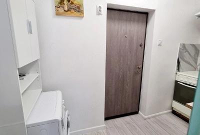 Garsonieră semidecomandată în Central
