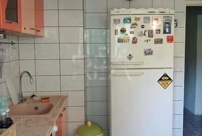 Apartament cu 2 camere decomandat în Apărătorii Patriei