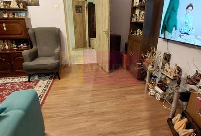 Apartament cu 2 camere semidecomandat în Titan