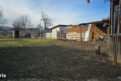 Casă cu 2 camere cu Teren 1585 Mp în Brănișca - 17