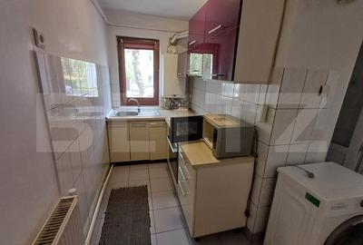 Apartament cu 2 camere decomandat, mobilat în Nicolae Titulescu