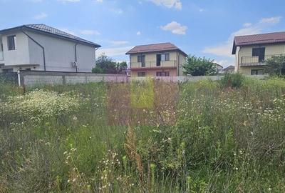 Teren de 310 mp, în Central