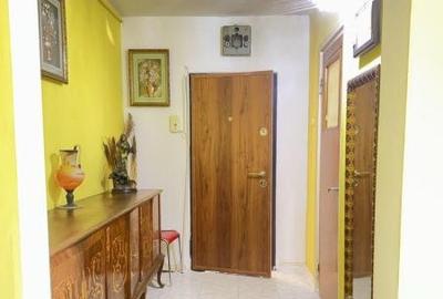 Apartament cu 3 camere semidecomandat, mobilat în Nicolae Grigorescu