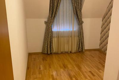 Casă cu 6 camere cu Garaj în Iancu Nicolae - 9